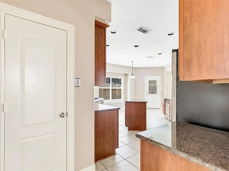 13019 Chandler Chase Ct — Photo 17