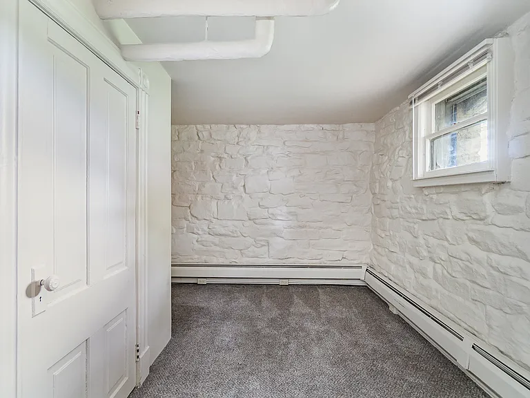 1000 Center Ave #14 — Photo 12