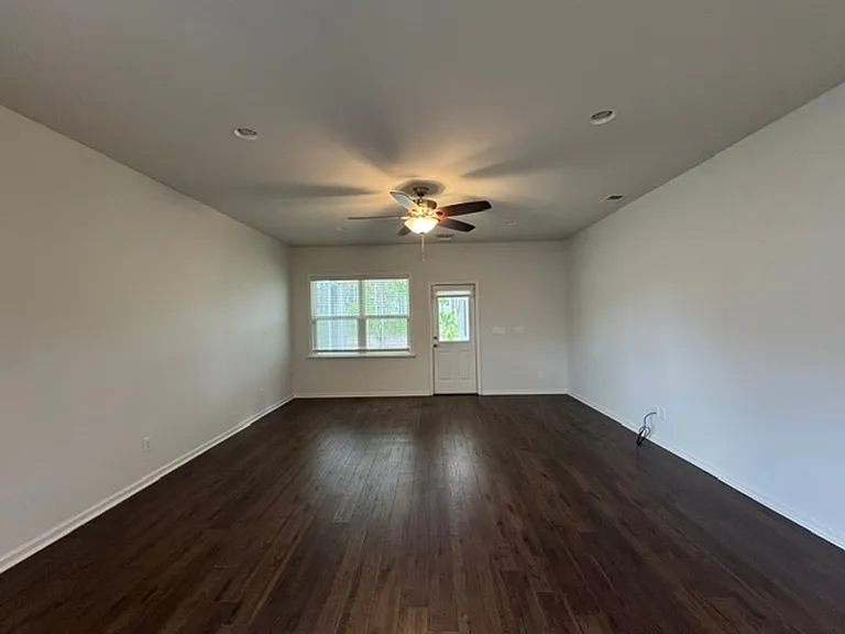5151 Fortuna Dr — Photo 8