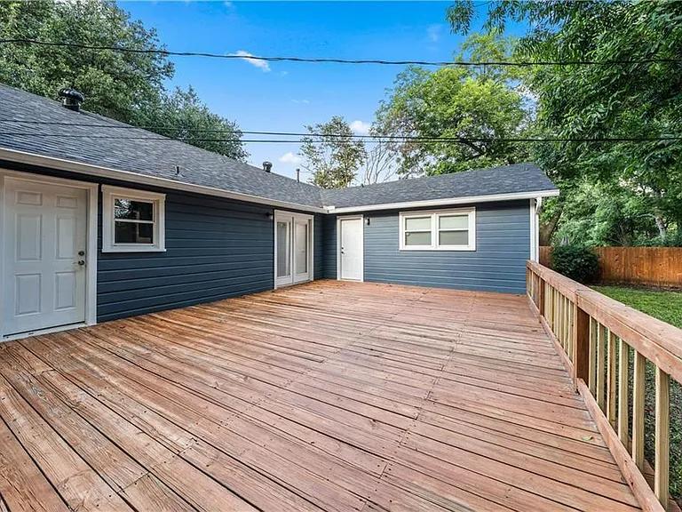 41044 Austin Ave — Photo 43