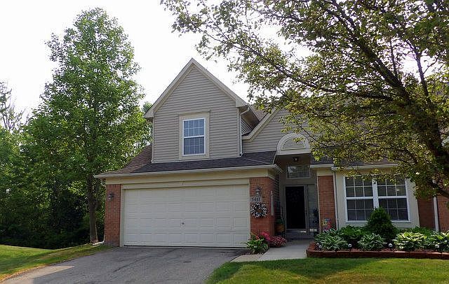 1st image of 5461 Greenway Dr #73