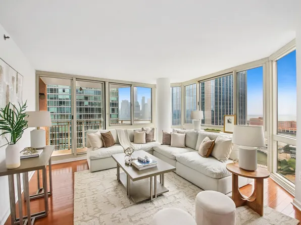 20 2nd Street image 1 of 43