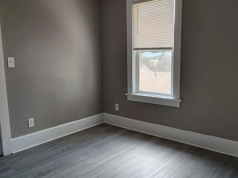 1217 Grand Ave — Photo 13