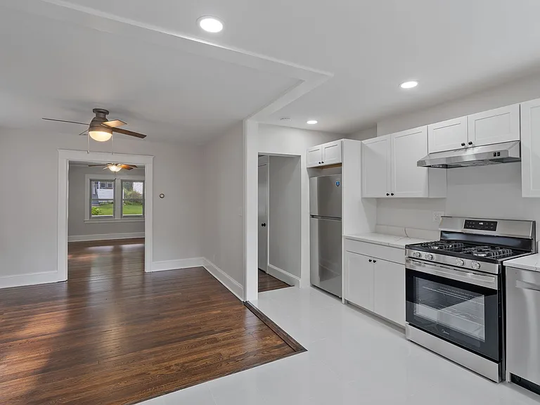 114 Linderman Ave #2 — Photo 5