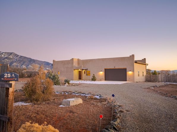 25A Sunset Rd