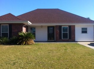 206 Gaynell Dr, Houma, LA 70364