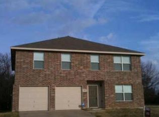 1825 Sheffield Pl, Fort Worth, TX 76112