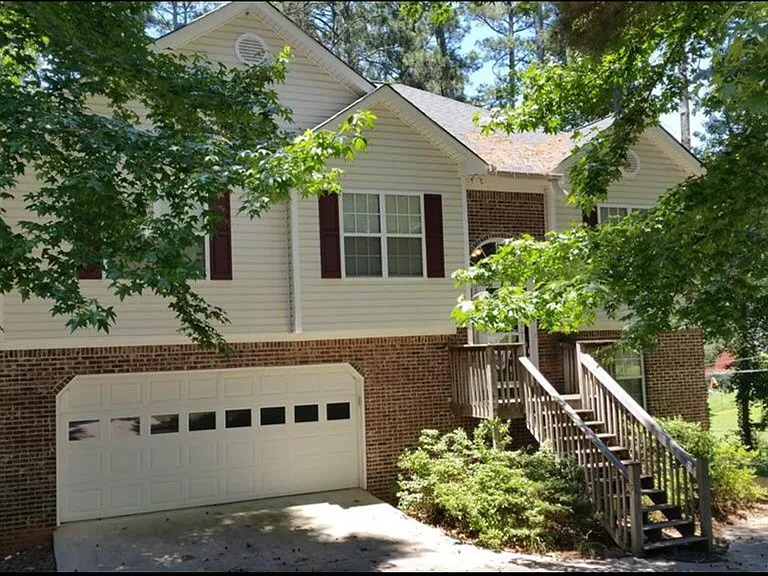 5516 Pinedale Cir — Photo 1