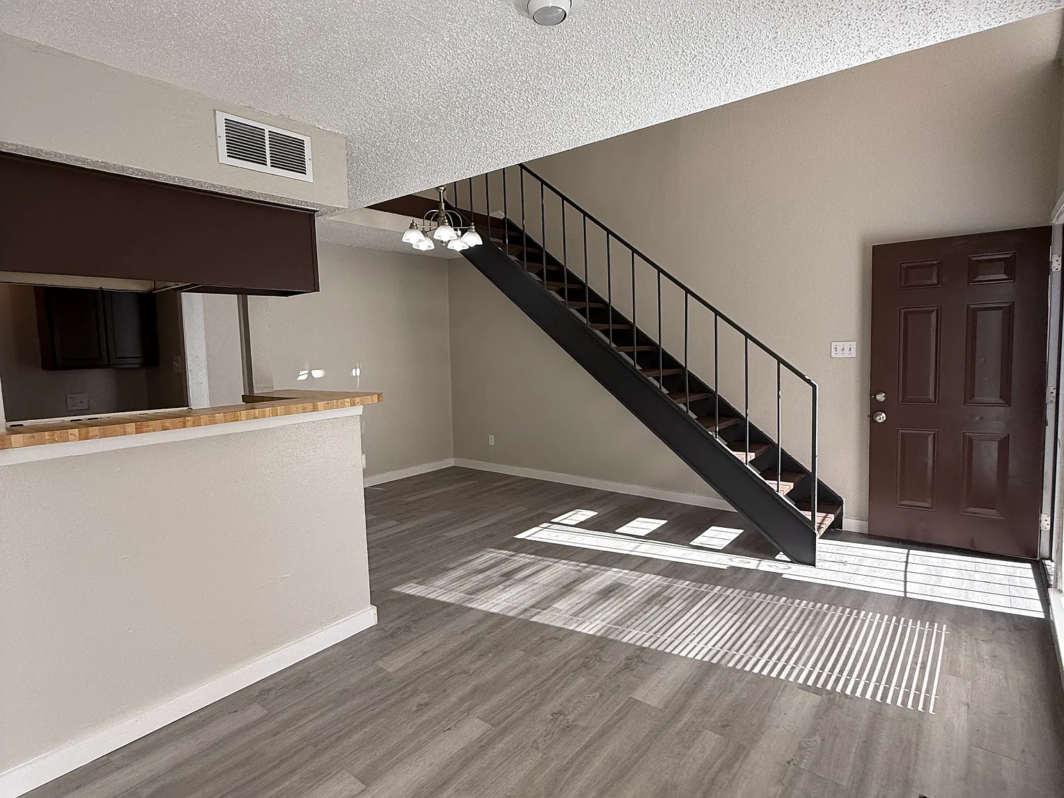 1 bed, 514 sqft, $1,100 — Photo 3