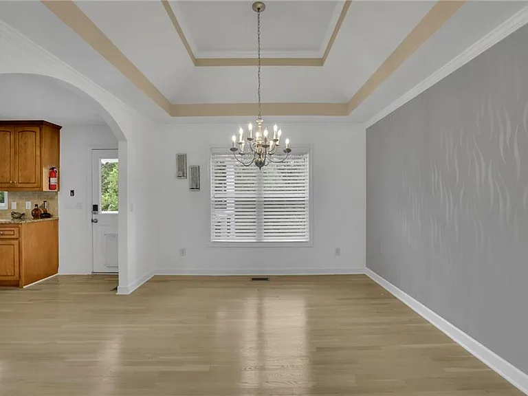 902 Whistler Ln — Photo 14