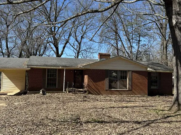 2331 McBurney Dr, Florence, AL 35630