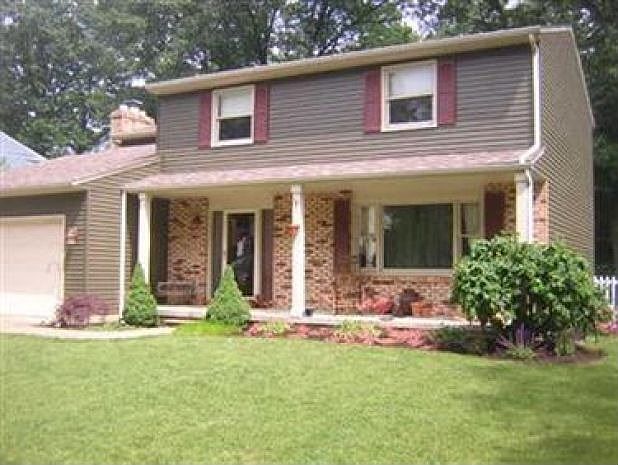 1st image of 3110 Roanoke Dr