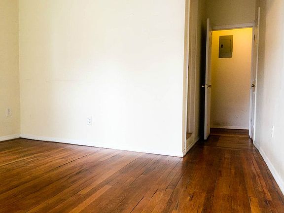 3rd image of 300 Fort Washington Ave APT 2A