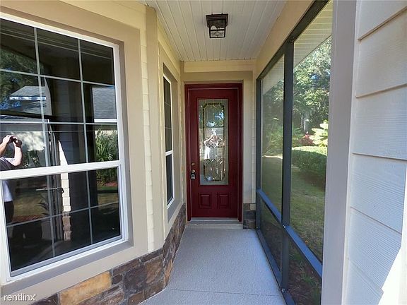 4th image of 8039 Waterbury Way