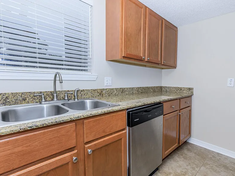 Gulf Coast Townhomes — Photo 35