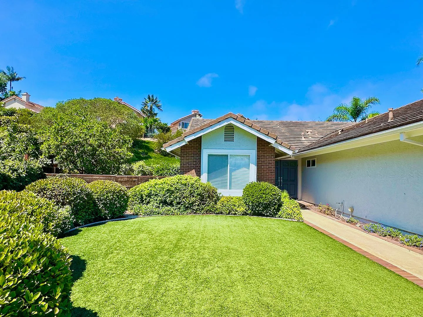 For Rent Call For Availability 3br/3ba 2128 Sqft Fully Furnished Del Mar Heights Vacation Home, C... — Photo 3