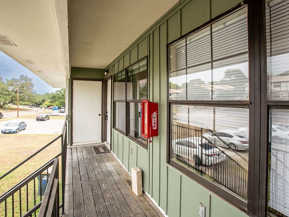 1st image of 104 Ladybird Ln #D