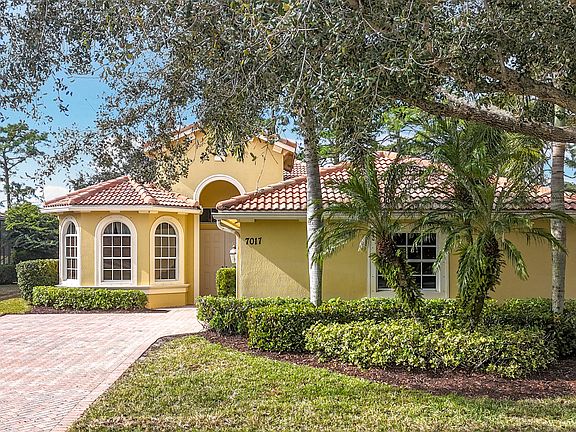 3rd image of 7017 Maidstone Drive