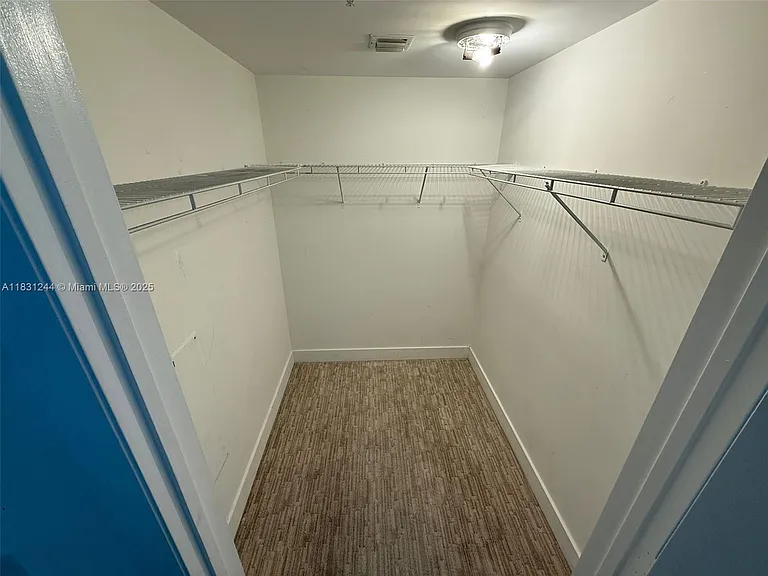 244 Biscayne Blvd #908 — Photo 9