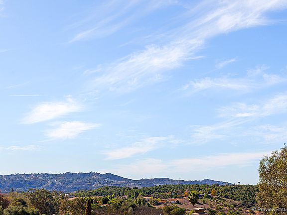 4th image of 30629 Rolling Hills Dr