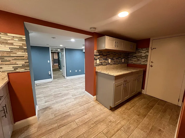 160 Silver Ave — Photo 11
