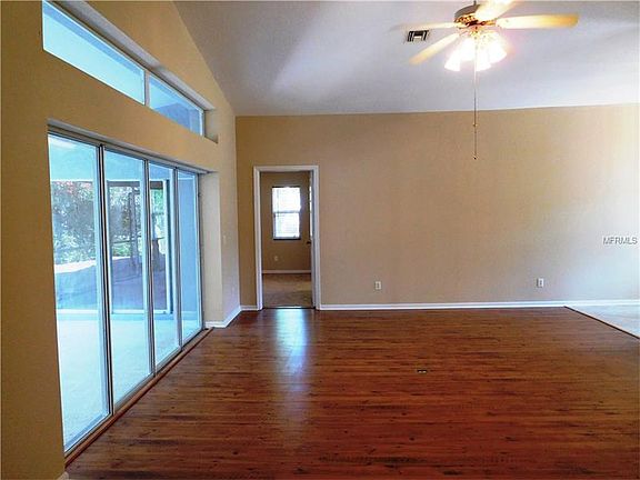 4th image of 26928 Lost Woods Cir