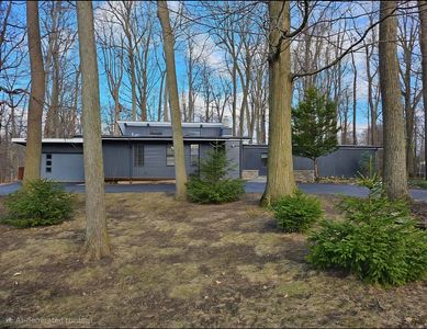 395 Hopkins Rd, Buffalo, NY, 14221