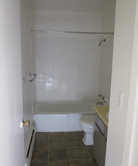 2505-2507 Spruce St. — Photo 9
