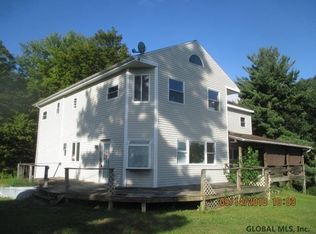 297 Chamberlain Hill Rd, West Sand Lake, NY 12196