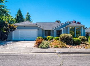 1819 Willow Glen Way, Medford, OR 97504