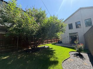 1927 Summit Ave, Dallas, TX 75206