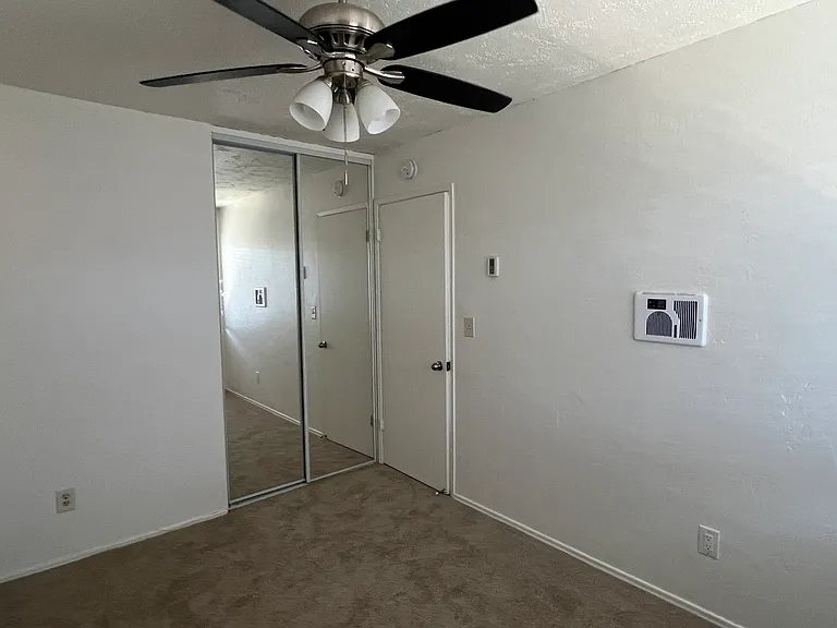 7555 Linda Vista Rd #31 — Photo 17