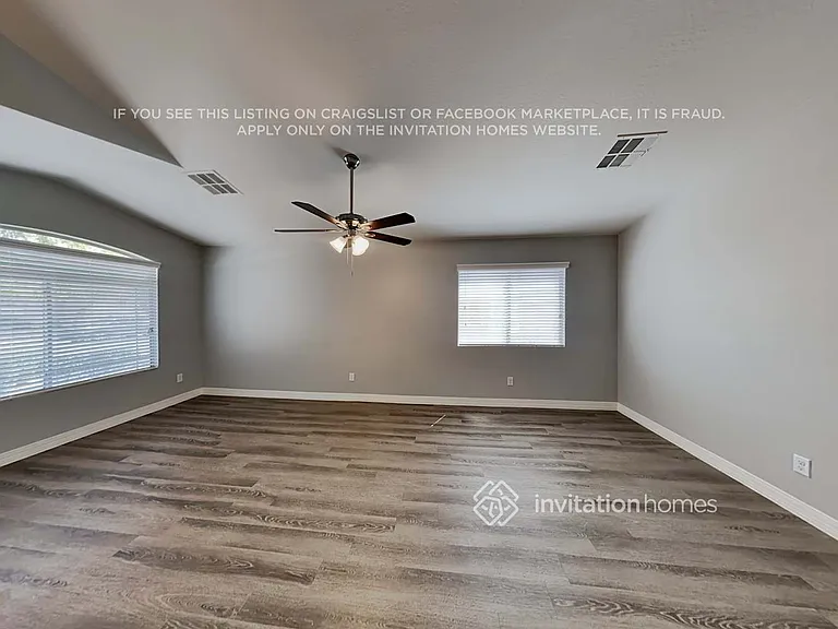 1834 S 106th Ave — Photo 4