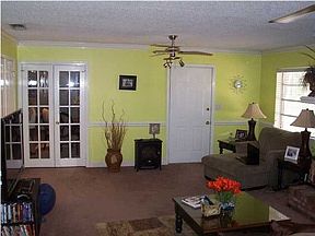 1st image of 592 Creekside Dr