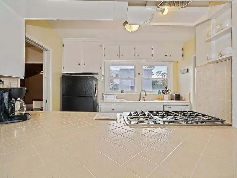 1615 S Myers St — Photo 7