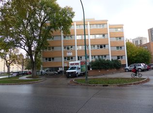 35 Balmoral St #A025, Winnipeg, MB R3C1X3