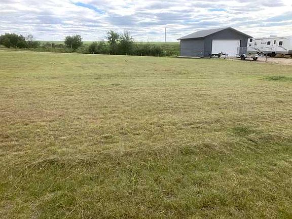 3rd image of 12 Marina View Close Rural Stettler #6