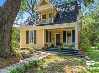 108 Magnolia Ave, Fairhope, AL 36532