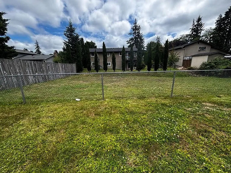 18915 51st Pl W — Photo 23