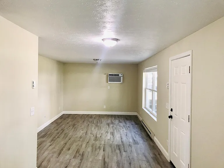 1537 Benjamin Ct #R-00137157 — Photo 13