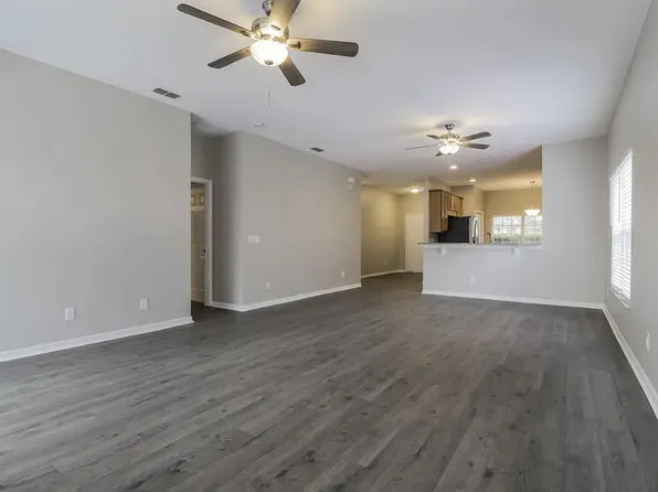 20946 Oldenburg Loop, Mount Dora, FL 32757