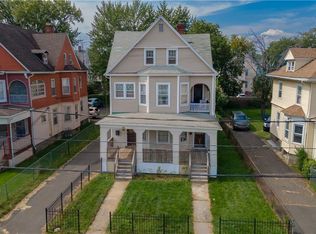 25 Irving St, Hartford, CT 06112