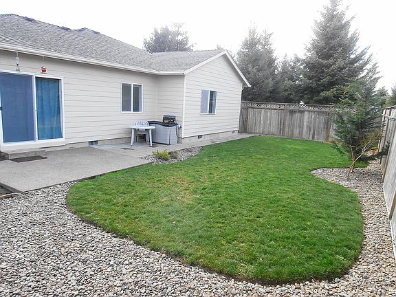 5th image of 4357 Wheat Ave NE