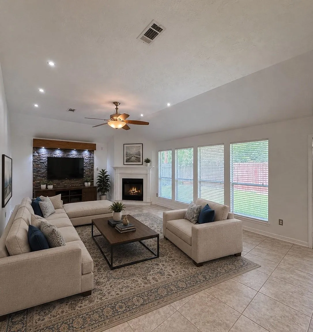 3 bed, 2.0 bath, 1992 sqft, $2,050 — Photo 4