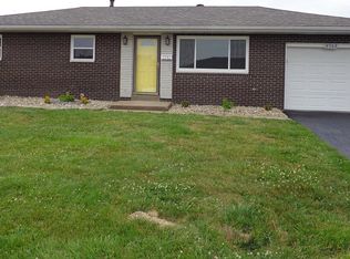 2712 Angela Dr, Granite City, IL
