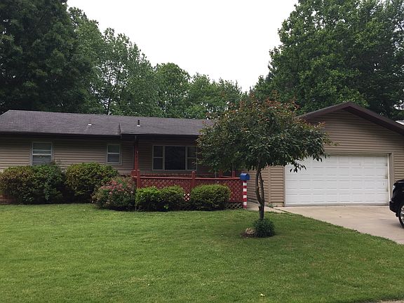 2nd image of 2451 S Meadowbrook Ave