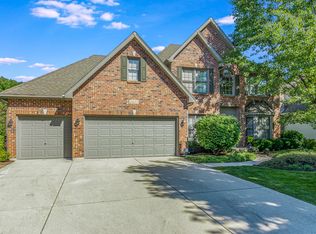 2423 Hillsboro Ln, Naperville, IL