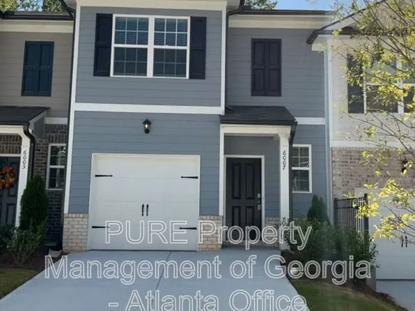 6007 Skylar Dr S, Fulton, GA 30331