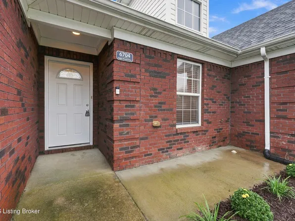 6704 Eagle Wood Dr, Louisville, KY 40272