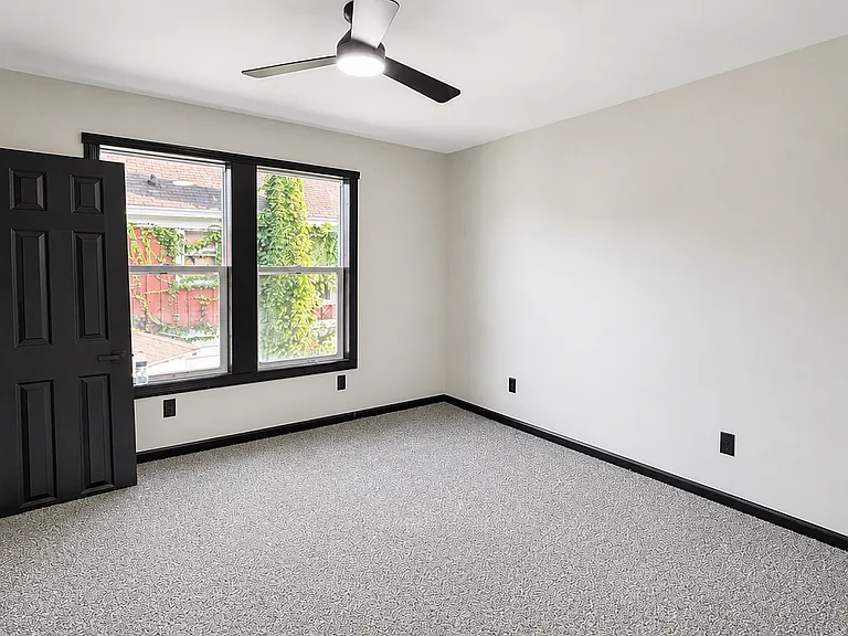 120 N Nebraska St — Photo 13